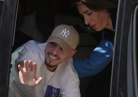 Hamas i-a predat pe cei 20 de ostatici israelieni după 738 de zile de captivitate / Primii deținuți palestinieni eliberați / Trump anunță „începutul istoric al unui nou Orient Mijlociu”