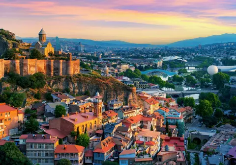 Consiliul European avertizează asupra crizei politice din Georgia. Țara se află în risc iminent de dictatură