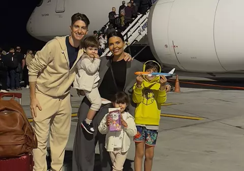 Unde au plecat Andreea și Rareș Cojoc, după ce soțul vedetei a devenit campion mondial la dans sportiv. Destinație de vacanță specială. „Gata, a început momentul”