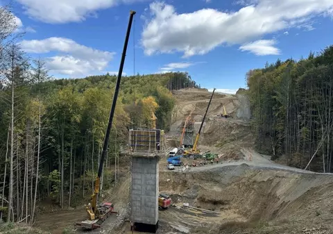 Autostrada A1 Sibiu – Pitești: progrese în lucrările la viaductele de pe cel mai lung lot, Cornetu-Tigveni