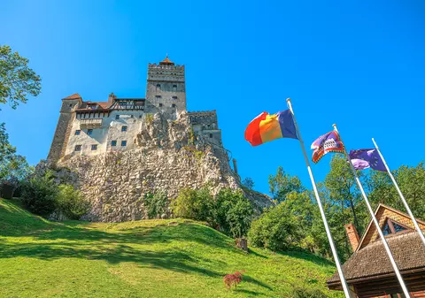 O carte care propune un proiect de țară: România, destinație pentru turismul balnear. Politicienii trebuie s-o citească!