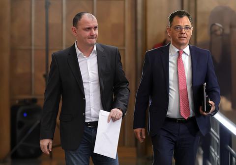 Radu Ștefan Oprea, secretarul general al Guvernului, a făcut afaceri cu fugarul Sebi Ghiță și a fost judecat pentru evaziune fiscală și spălare de bani