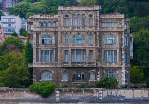 Cea mai scumpă casă din Turcia e de vânzare. Are 130 de ani vechime, 23 de camere și vedere la Bosfor