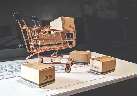 Primăria Oradea cere magazinelor online să aibă un orar de funcționare: „Trebuie să aibă program cu publicul”