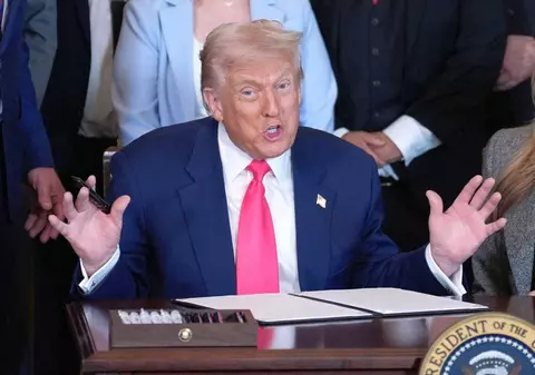 Donald Trump a dezvăluit ce medicament ia zilnic într-o doză mai mare decât cea recomandată de medici: „Vreau ca prin inima mea să curgă sânge frumos”