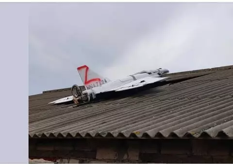 O dronă rusească a căzut peste o casă din Cuhureștii de Jos, în Republica Moldova