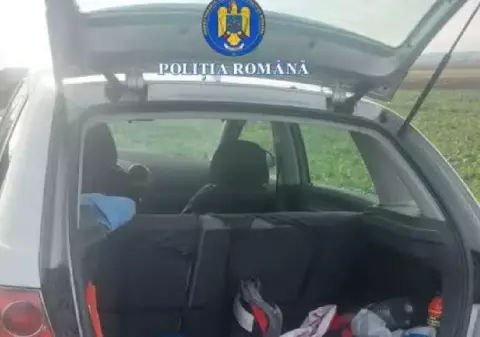 Bărbat prins în Cluj în timp ce transporta șapte kilograme de mercur. Cu ce sumă încerca să vândă substanța toxică