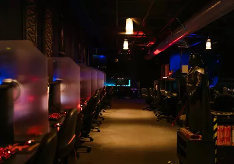 De la setup haotic la centrul de comandă suprem: cum să alegi biroul ideal