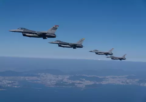 România a cumpărat 18 avioane de vânătoare F-16 din Olanda și a plătit doar un euro