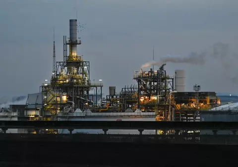 Bulgaria preia operațiunile Lukoil din teritoriul său. Reacția categorică a Rusiei