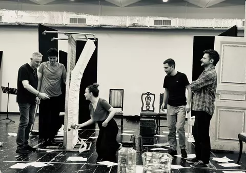 Yuri Kordonsky revine în România și montează Metamorfoza de Franz Kafka la Teatrul EXCELSIOR