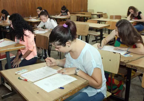 Modelele de subiecte pentru examenele naționale au fost publicate pe site-ul Ministerului Educației. Câte sunt și de unde se pot descărca
