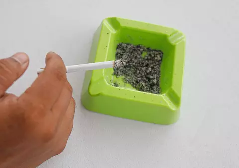 Amendă de o mie de dolari dacă îți aprinzi țigara în acest oraș