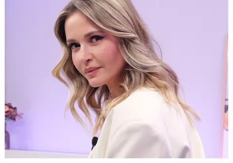 Alina Crișan, primele declarații despre viața amoroasă, carieră și planuri de viitor la „Dincolo de copertă”: „Niciodată nu m-am apărat și niciodată n-am spus adevărul adevărat”