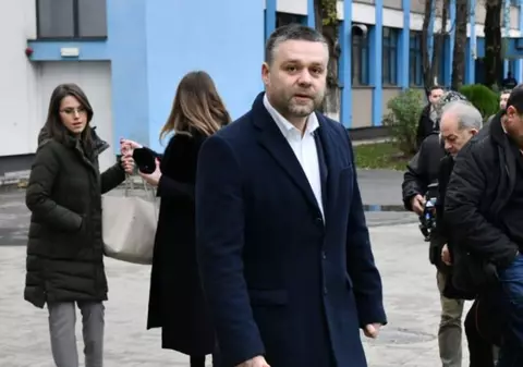 Cine este și cu ce se ocupă soția lui Ciprian Ciucu. Cristina Simona deține o firmă împreună cu soțul ei