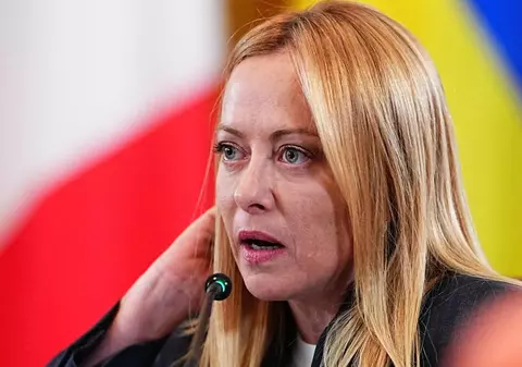 Giorgia Meloni a discutat cu Zelenski și a promis ajutor de urgenţă Ucrainei, după un nou val de atacuri „fără discriminare” ale Rusiei