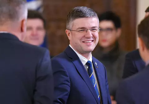 Irineu Darău o apără pe Adriana Miron, șefa sa de cabinet, condamnată pentru abuz în serviciu și fals intelectual: „A fost reabilitată”