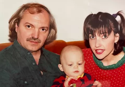 Marina Almășan rupe tăcerea despre fiul ei, la patru ani de la moartea lui Victor Socaciu: „Nu și-a putut lua rămas-bun de la el”