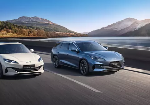 Uniunea Europeană vrea extinderea tarifelor vamale și asupra mașinilor hibride din China, după taxarea celor electrice