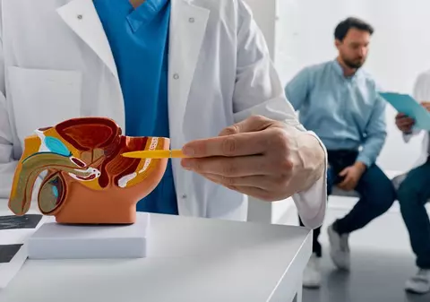 Cancer de prostată și de vezică: Ce servicii medicale decontează statul român în 2026