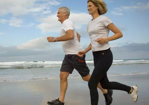 Un obicei zilnic de 7 minute poate prelungi viața cu un an, spun experții în sănătate