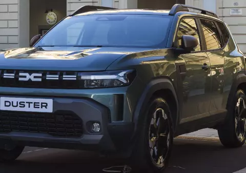 Noua Dacia Duster i-a impresionat pe jurnaliștii italieni: „Saltul tehnologic e evident”