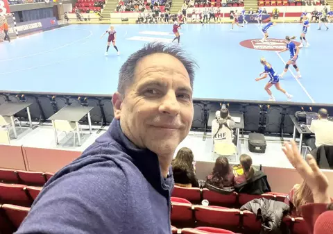 Dan Negru atacă decizia PRO TV și cere intervenția Guvernului: „Platformă online mediocră, cu abonament”. Ce spune despre meciurile de handbal de pe VOYO