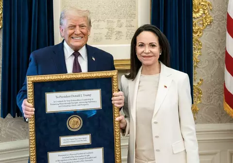 Ziua și declarația: Îmbufnat că nu a primit Nobelul, Trump vrea Groenlanda. Motivele invocate capătă accente comice