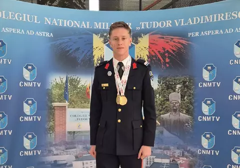 Un elev din Craiova a fost premiat cu două medalii de aur la Olimpiada Internațională NEO Science din SUA