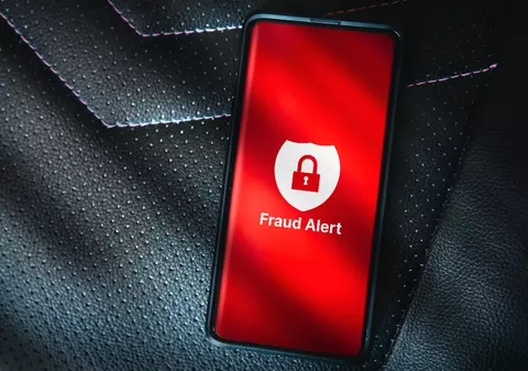 Reducerile de început de an, folosite ca pretext pentru fraude online, avertizează DNSC