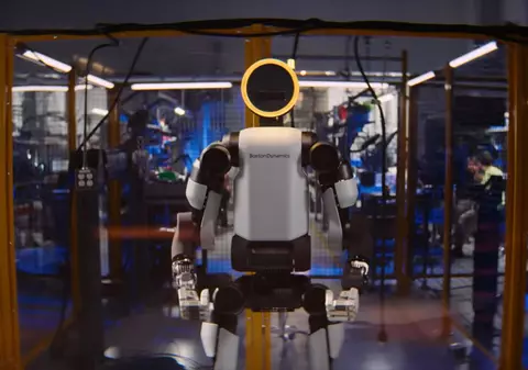 Hyundai intră în competiție cu Tesla și Xpeng și va produce roboți umanoizi