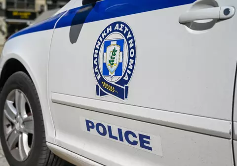 O fetiță de 7 zile a fost dusă în stop cardiac de tatăl român la o clinică veterinară, în Grecia