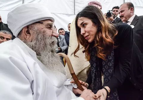 Povestea Nadiei Murad, abuzuri și tortură în mâinile ISIS: „Femeile erau mai crude decât bărbații. Ne băteau și ne înfometau pe noi, sclavele sexuale, din gelozie”