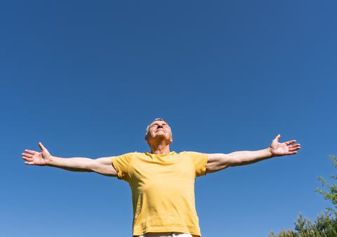 Exercițiul care te poate face mai optimist în doar 14 zile, potrivit psihologilor