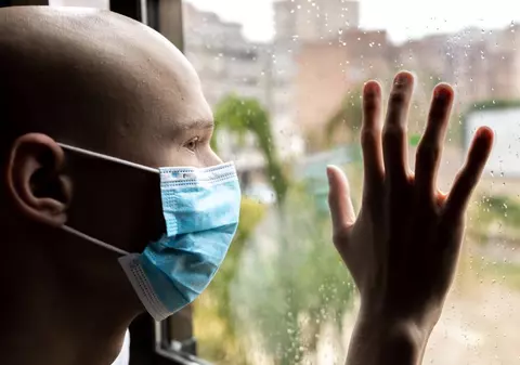 Cancerul poate reveni după ani de la tratament. Ce sunt celulele canceroase latente și de ce medicina nu le poate elimina: „Ideea de pacient oncologic vindecat a fost abandonată”