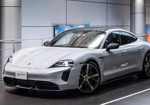 Porsche, cea mai mare scădere a vânzărilor din ultimii 16 ani, din cauza prăbușirii cererii din China