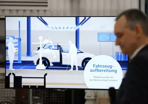 Mașina electrică pe care nu o mai duci la service a fost creată de studenții din Olanda: „Oricine o poate repara acasă”