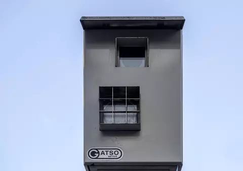 Amenda uriașă primită de femeia care a avertizat pe Facebook despre un radar, în Elveția