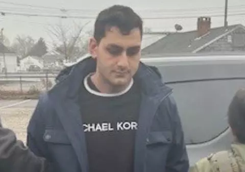 Un român a fost arestat de agenții ICE trimiși de Donald Trump să prindă imigranții infractori: „Exploatează limitele legii”