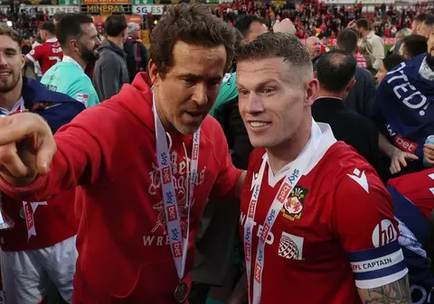 Ce a spus James McClean, fostul căpitan al lui Wrexham, despre Ryan Reynolds: „Am tot încercat să găsesc cuvintele potrivite”