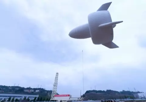 S2000, eoliana „zburătoare” a Chinei, a generat curent la 2.000 m. Dirijabilul, smuls parcă dintr-un film SF