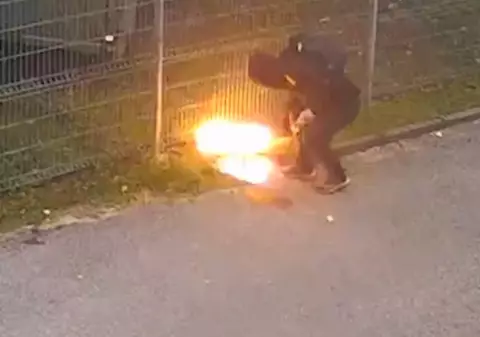 Un grup de sabotori pro-ruși care a vrut să incendieze obiective din România, arestat în Lituania