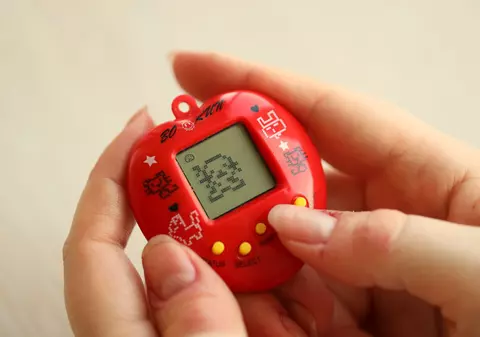 Jucăriile japoneze care cuceresc noi fani, la 30 de ani de la lansare: „Nostalgice, fac parte din cultura anilor 2000”