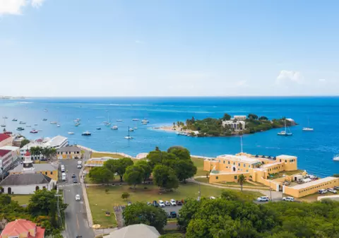 Teritoriul pe care Danemarca l-a vândut Statelor Unite, în urmă cu peste un secol, și care este legătura cu Groenlanda