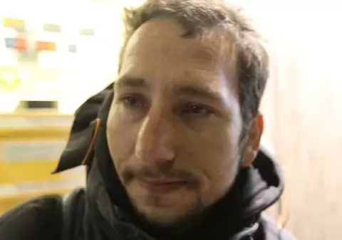 Stelian a murit singur, în noaptea de Crăciun, în timp ce mătura străzile din Roma. Povestea tânărului român care nu a cerut niciodată nimic pentru el