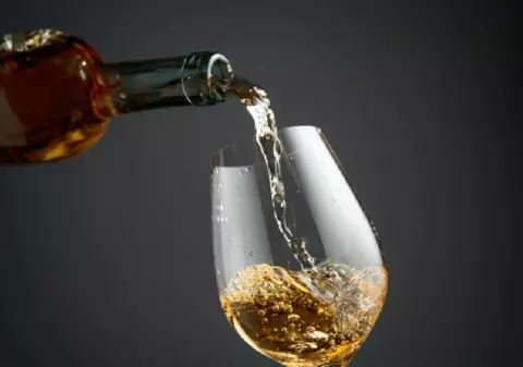 Un vin din România este recomandat britanicilor: „Este ca și cum ai intra într-o florărie în luna mai”