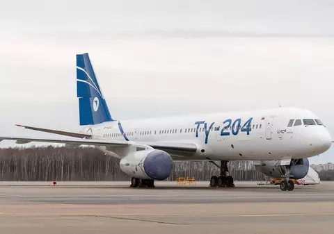 Rusia, nevoită să readucă în serviciu avioane vechi de peste 30 de ani: Tupolev și Iliușin revin pe rute comerciale