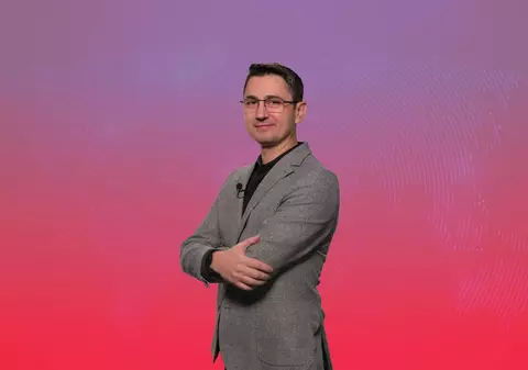 5 știri by Libertatea - Comunicarea nonverbală. România în tensiune: gesturi, nervi și mesaje care spun totul