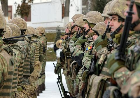 Cât este norma de hrană pentru militari, polițiști și alți bugetari. Ministerul Finanțelor spune că prin tăierea ei face o economie de 2,5 miliarde de lei