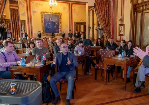 Piața utilajelor de construcții din România a scăzut cu 19% în 2025: Tehnologia și AI-ul devin noile standarde de eficiență